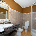 Aparthotel Unique
