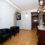 Ξενοδοχείο με διαμερίσματα Unique Τορεβιέχα