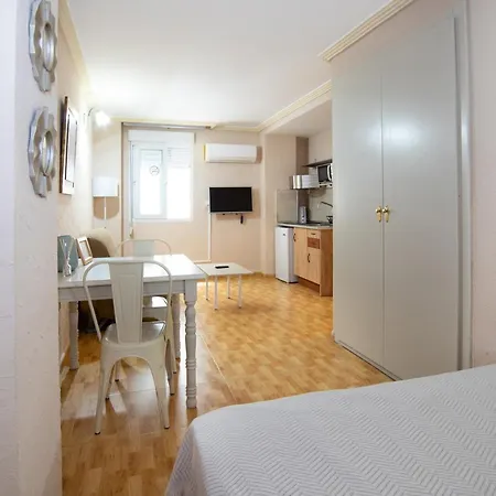 Unique 3* Торрев'єха
