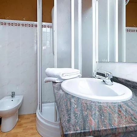 Unique 3* Torrevieja